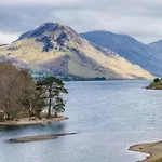 Ferienhaus Sycamore Cottage, Western Lakes Bolthole With Views Across The Fells